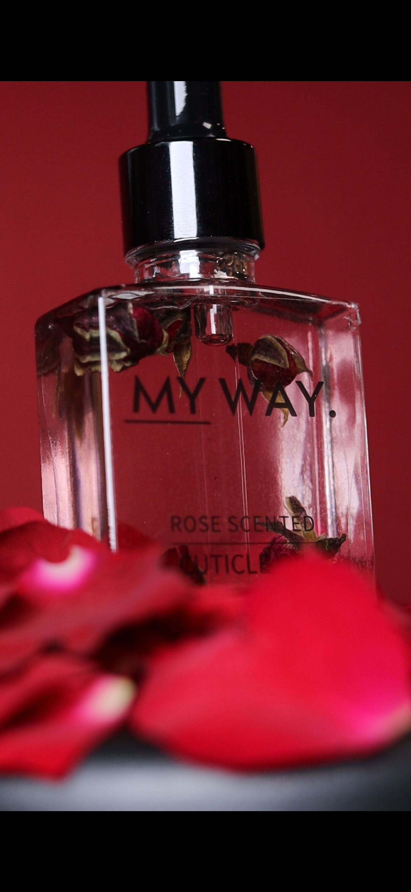HUILE POUR CUTICULES - PARFUM ROSE. 30 ml.